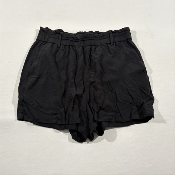 J.Crew Womens Black Viscose Pull On Paper Bag Waist Shorts Pockets Sz S - Picture 1 of 10
